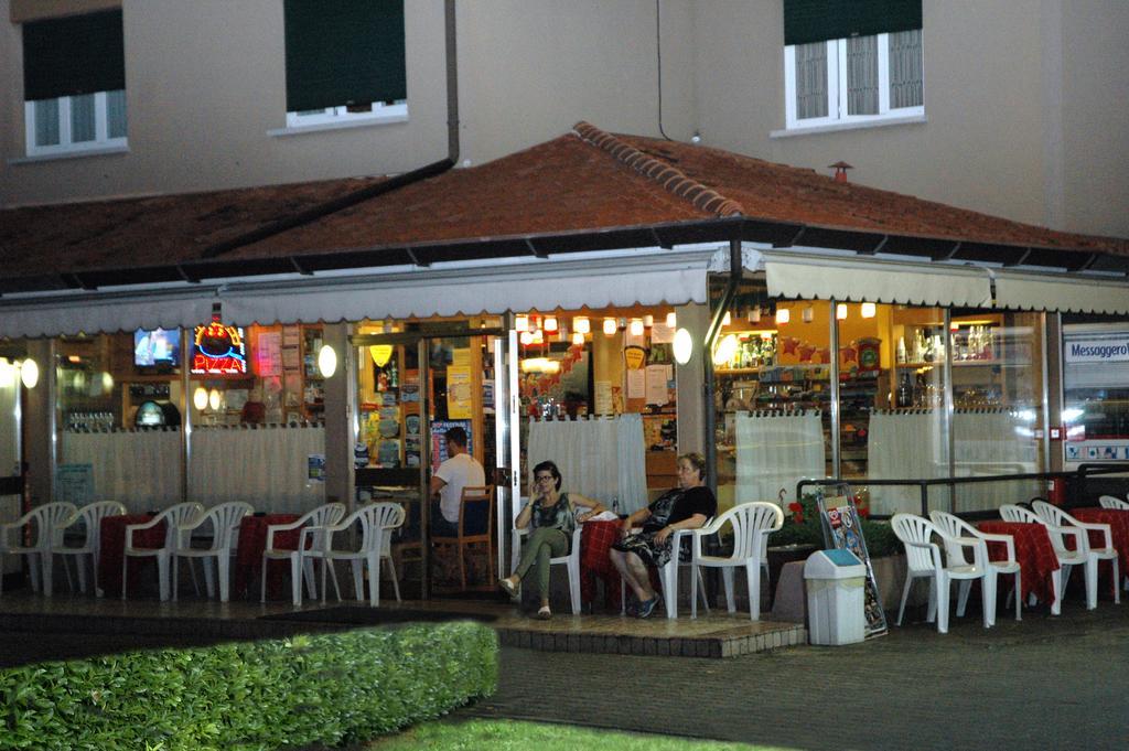 Hotel Da Angela Sedegliano Exterior photo